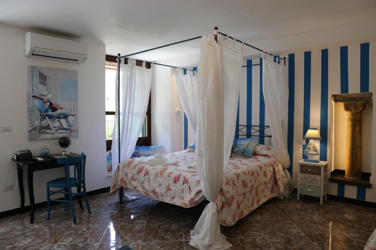 Albergo Del Centro Storico Салерно Экстерьер фото